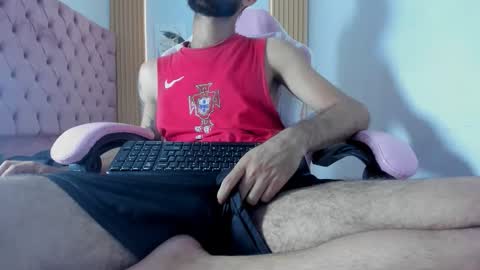 adri_sexboy229 online show from October 1, 6:56 am