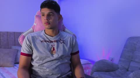 ADRIAN online show from June 9, 7:02 pm