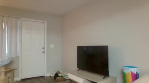 Princess Adri online show from April 14, 11:30 pm