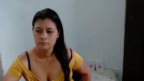 Adriana milf online show from February 16, 3:54 pm