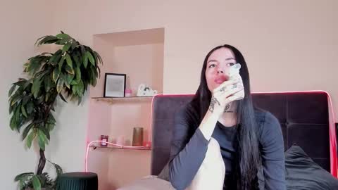 Adriana online show from February 1, 7:05 am