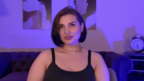 AdrianaTores online show from May 25, 6:25 pm