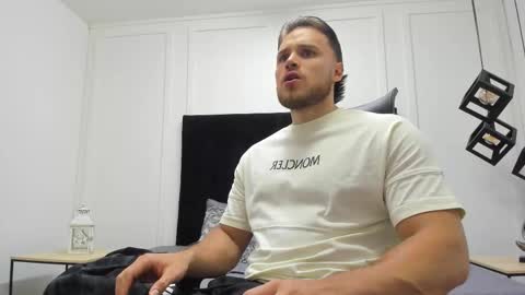 Adrein Roche online show from November 17, 12:02 am