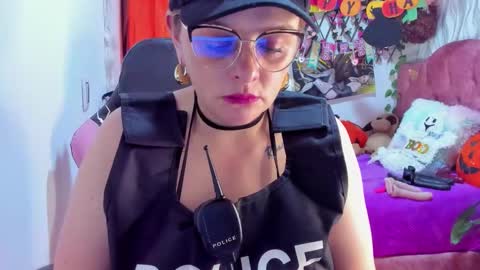 Snapshot of adriiana_fox_ chatting on October 8, 1:57 am adriiana_fox_ online show from October 8, 1:57 am