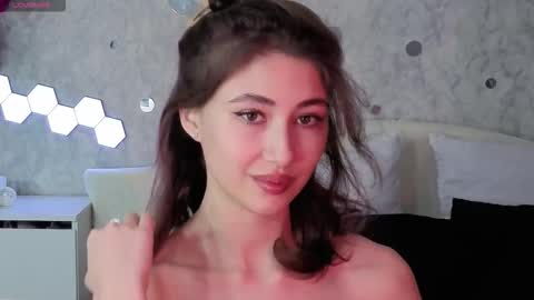 AffiinaLovsx online show from February 14, 2:14 am