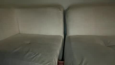 afitguy19 online show from March 16, 12:58 am