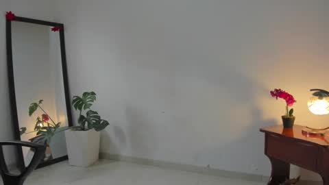 Lorena online show from December 2, 2:26 pm