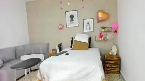 Afrodita online show from February 17, 8:27 pm