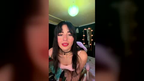 afroditachilenaaa online show from May 12, 4:43 am