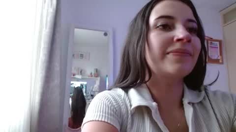 afrodithaa_ online show from February 6, 8:33 pm