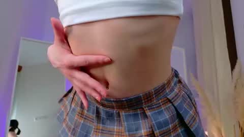 agata_loo online show from July 17, 9:50 pm