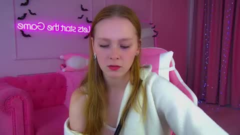 AgataFoxley online show from November 3, 7:09 am