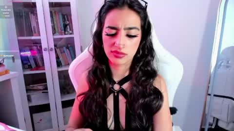 agathablair4 online show from June 3, 2:33 pm