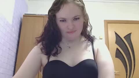 Agnettta online show from April 13, 3:27 pm