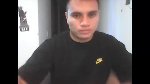 Snapshot of ahntony__69 chatting on January 27, 1:59 am ahntony 69 online show from January 27, 1:59 am