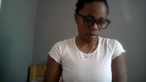 Aicha boobs online show from July 31, 8:26 am