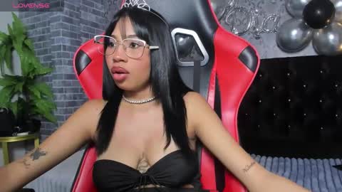 Aida online show from November 15, 12:12 am