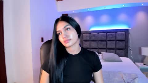 aidajoness online show from February 28, 11:58 am