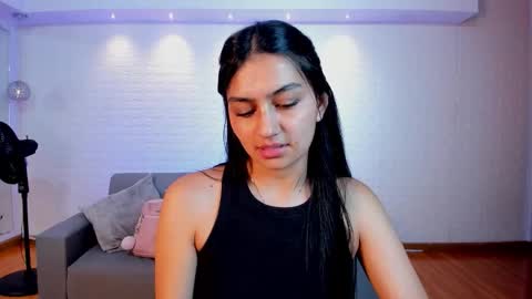 Snapshot of aidajoness chatting on October 12, 12:20 pm aidajoness online show from October 12, 12:20 pm