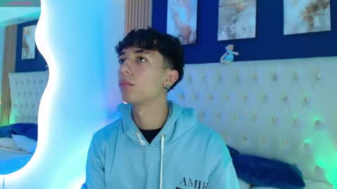 Aiden online show from April 17, 1:02 pm