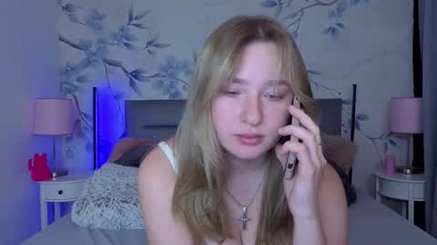 Alisa online show from November 5, 1:46 pm