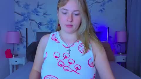 Alisa online show from November 10, 1:58 pm