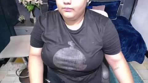 Ailyn rouss online show from March 2, 1:29 pm