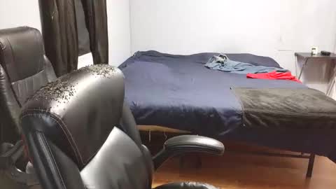 Daddy online show from May 13, 5:22 pm