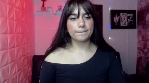 Aitana online show from December 2, 11:57 pm