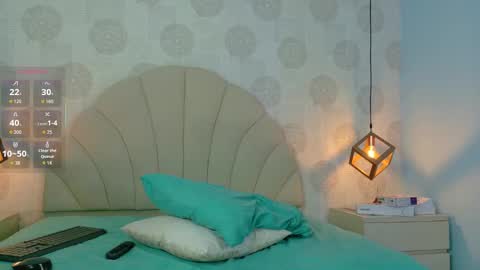 AIXA online show from October 23, 8:53 pm