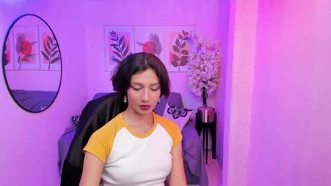 Azaka  online show from February 22, 10:31 pm