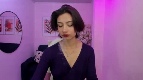 Azaka  online show from February 28, 12:20 pm