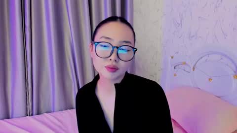 Kim online show from November 26, 4:15 pm