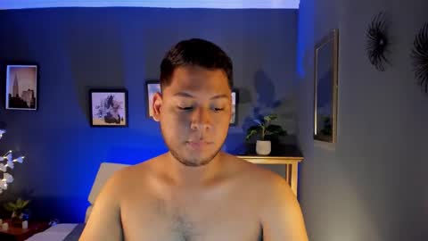 Akoon online show from March 27, 7:04 pm