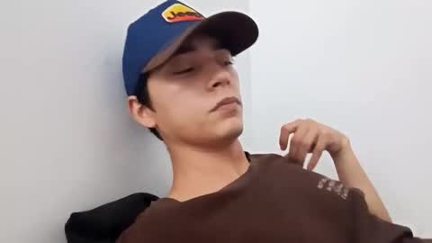 Akyla online show from April 29, 11:15 am