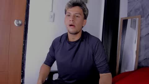 alan__smith online show from November 20, 8:39 pm