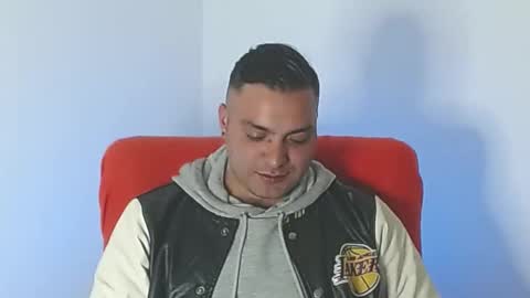 Snapshot of alan_smith973071 chatting on October 24, 7:09 am alan_smith973071 online show from October 24, 7:09 am
