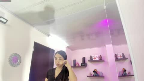 Snapshot of alana_madison chatting on March 8, 11:05 am Maeve online show from March 8, 11:05 am