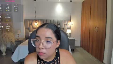 alana  online show from August 8, 10:42 pm