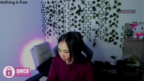 alana_pherson online show from May 6, 2:28 am