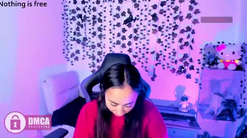 alana_pherson online show from May 8, 2:17 am