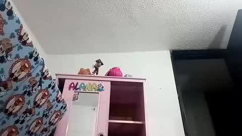 isabella online show from January 12, 10:44 am