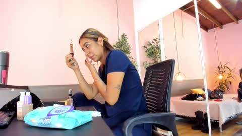 Alana online show from October 30, 8:20 pm