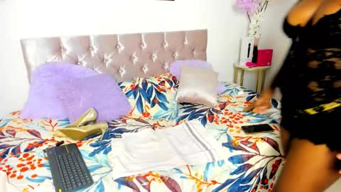 alana_vega69 online show from March 20, 1:16 pm