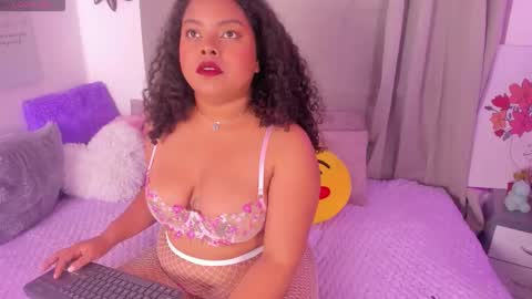 Alana Gmez  online show from December 17, 6:36 pm