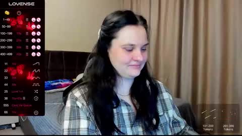 Julia online show from November 6, 7:39 pm