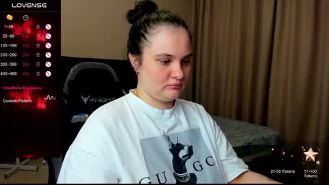 Julia online show from September 9, 4:51 pm