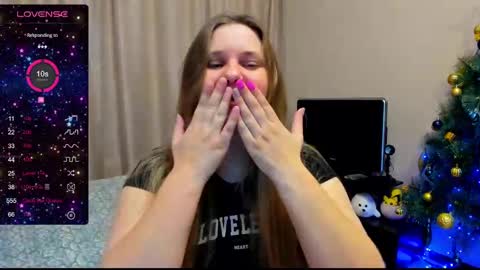 Julia online show from December 25, 5:26 pm