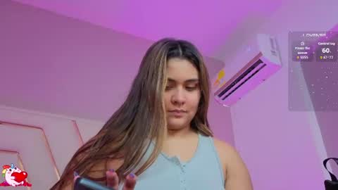 alanarousse_ online show from July 26, 7:11 pm