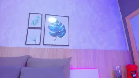 Alanna  online show from December 16, 4:30 am